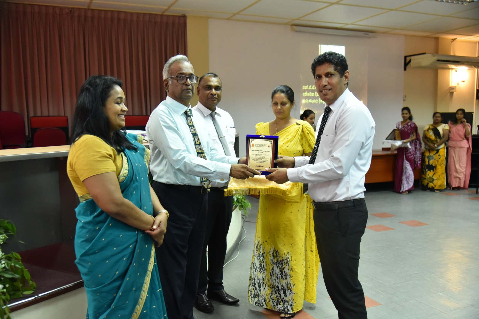 Award Ceremony Kurunegala Image 13